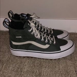 Vans SK8-Hi MTE in Forest Night
